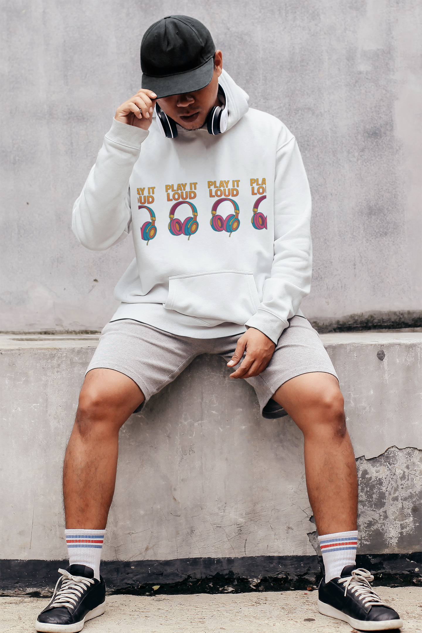 Loud Music Hoodie | Cozy Fleece Sweatshirt for Music Lovers, Perfect Gift for Birthdays, Concerts, Festivals, or Casual Wear